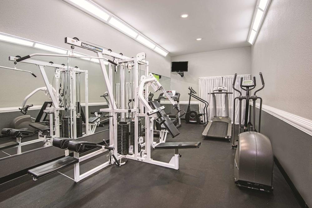 Hotel La Quinta By Wyndham North Brownsville