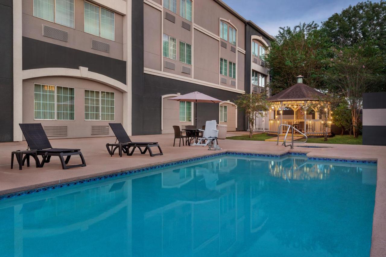 La Quinta By Wyndham North Hotel